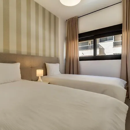 & - Premium Apartament